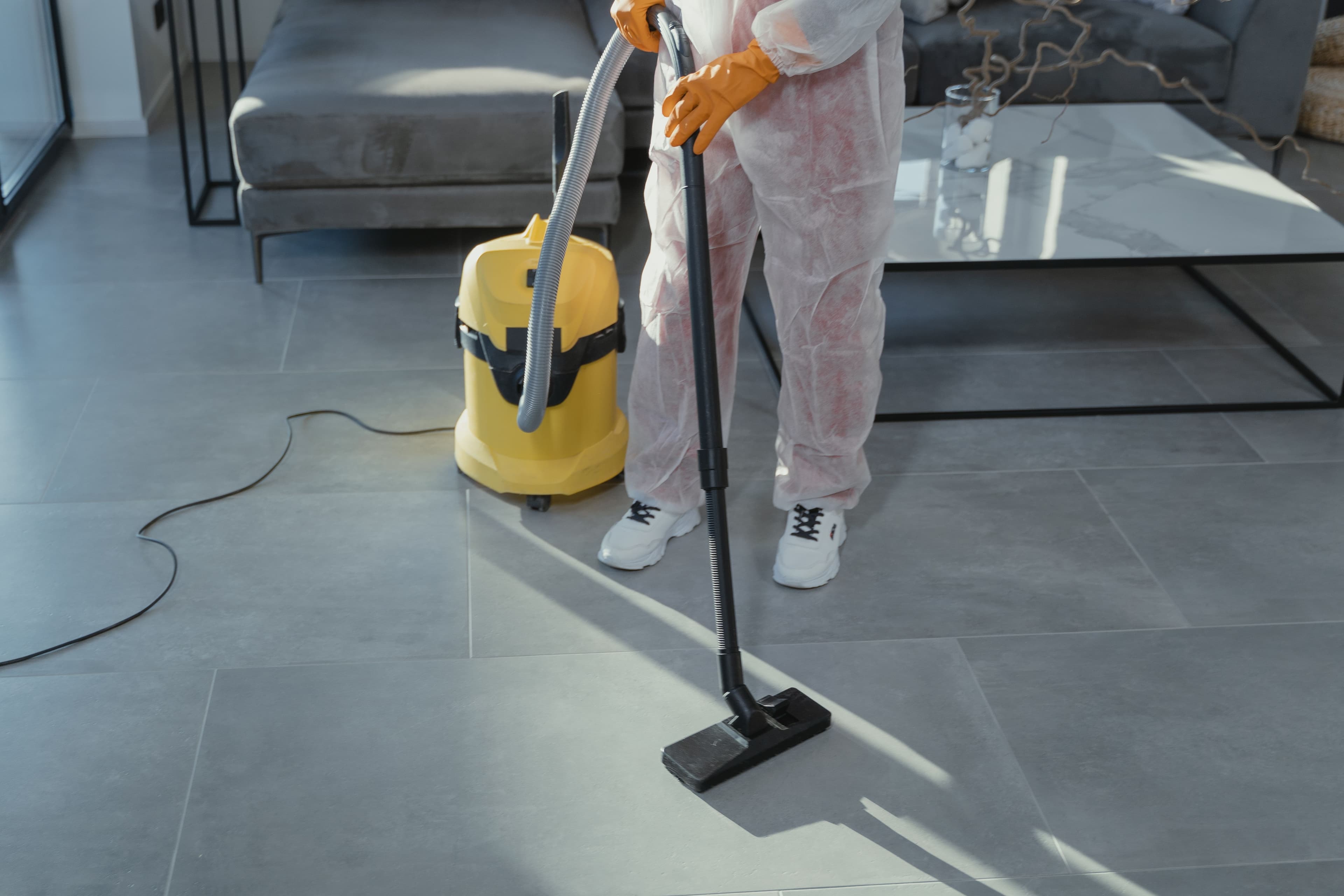 Best Cleaning & Painting team ready to help