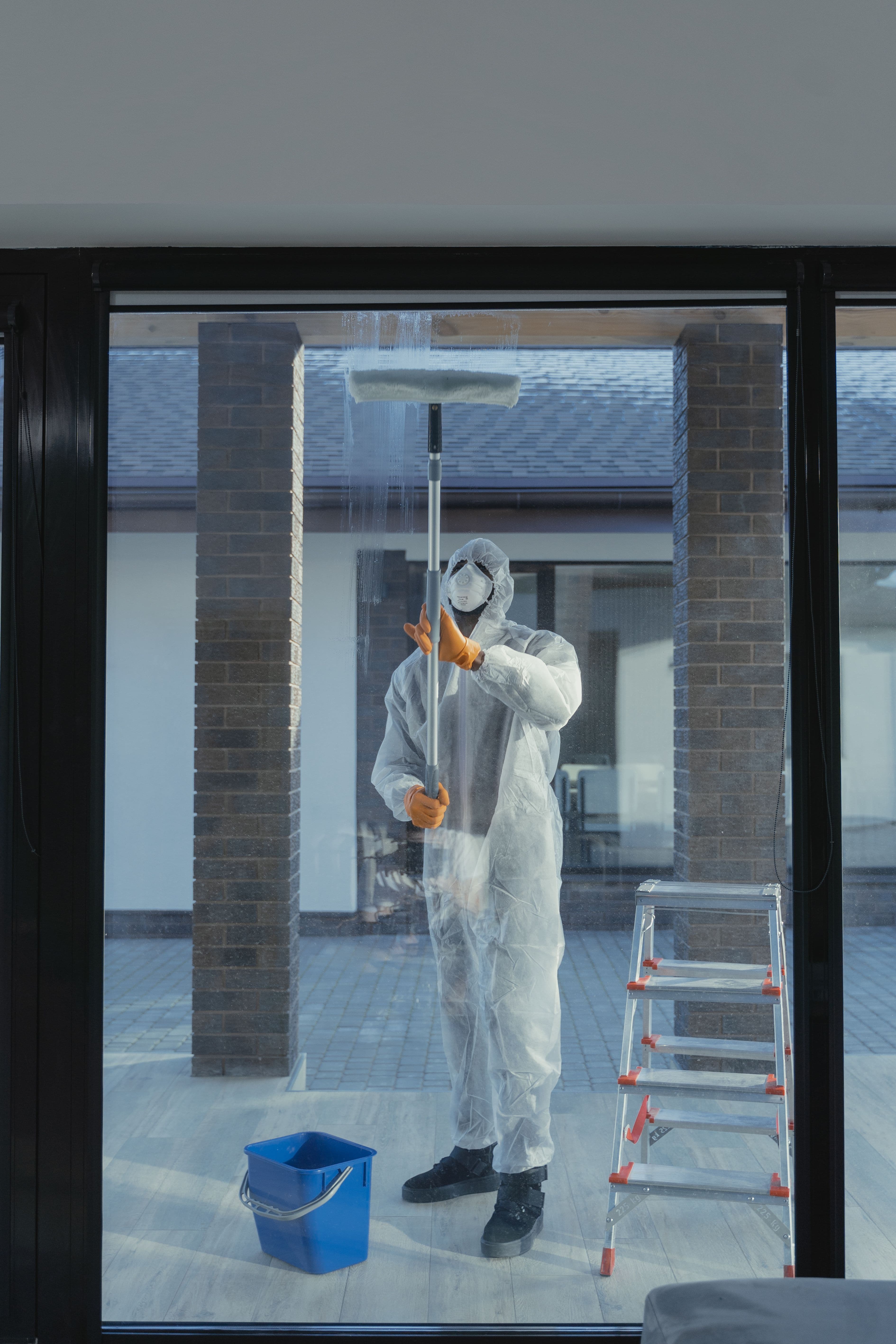 Best Cleaning & Painting team at work in Melbourne